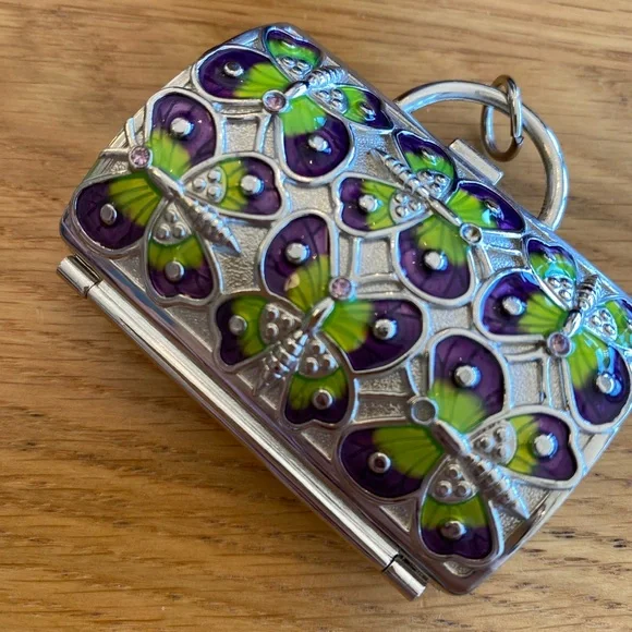 Judith Leiber for Neiman Marcus Butterfly Box! - Picture 3 of 6